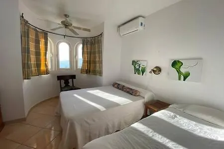 El Castillo Villa Torrox
